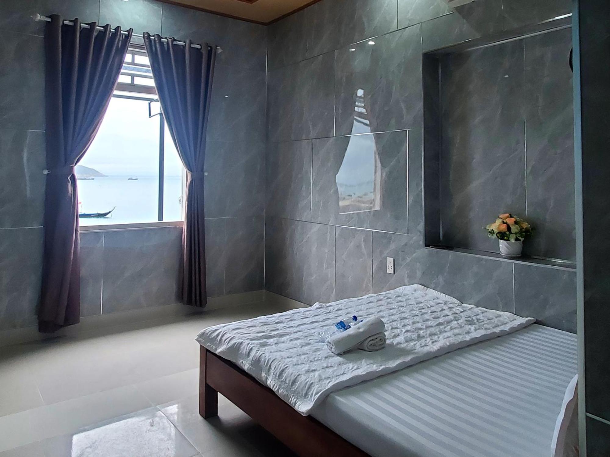 Tuan Thanh Homestay Tân Hiệ Bagian luar foto