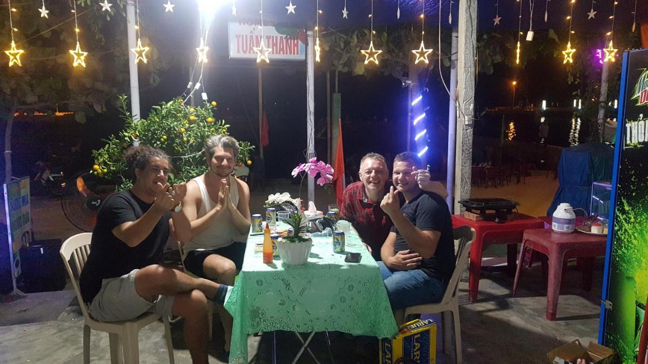 Tuan Thanh Homestay Tân Hiệ Bagian luar foto