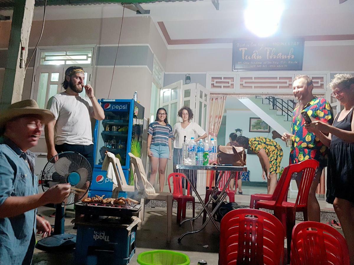 Tuan Thanh Homestay Tân Hiệ Bagian luar foto